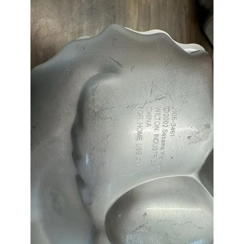ELMO & BLUES‎ CLUES ,2 Cake Pans WILTON Lot,Birthday, Cake Making, Cake decor